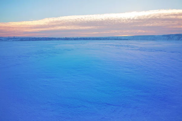 Paisaje Invierno Llano Con Campo Nieve —  Fotos de Stock