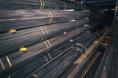 metal ürünler ile Endüstriyel depo 