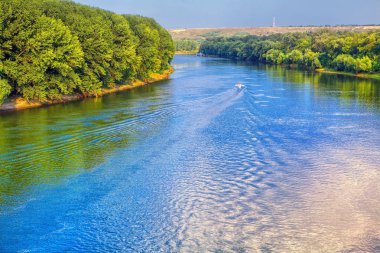 sahne ile akan nehir su 