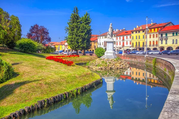 Castelfranco Veneto Estátua Giorgione — Fotografia de Stock