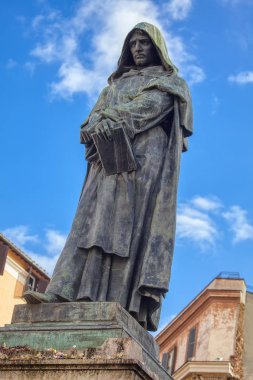 Giordano Bruno Roma heykeli 