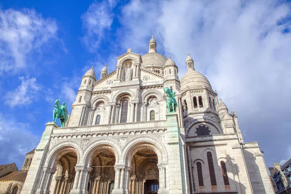 Pariisin Pyhän Sydämen Basilika — kuvapankkivalokuva