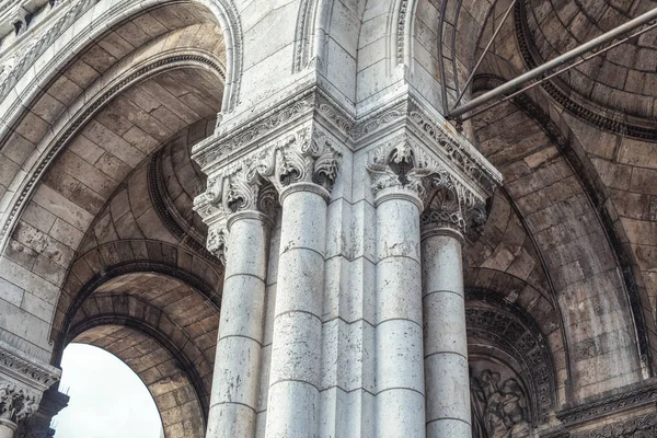 baroque architecture , details of antique arch