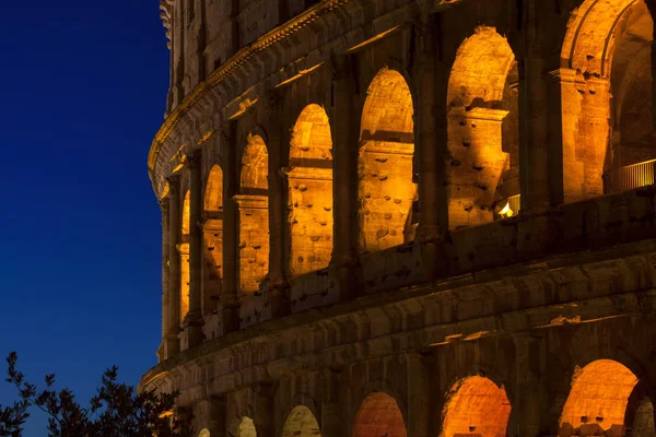 Edifício Histórico Roma Coliseu Conhecido Como Anfiteatro Flaviano — Fotografia de Stock