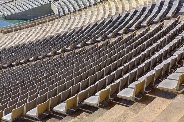 Üres Helyek Sora Futballstadionban — Stock Fotó