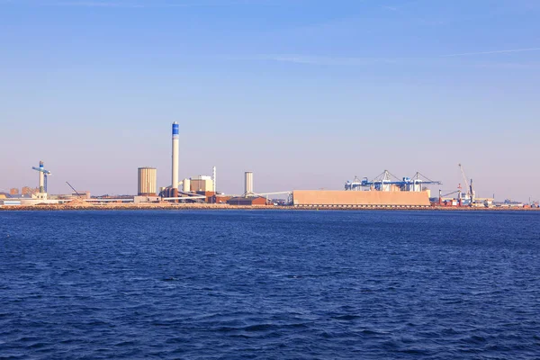 Industriële Haven Uitzicht Vanaf Zee — Stockfoto