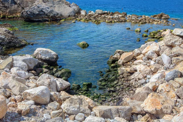 Lagoon Big Stones Coastal Scenery — Stock Photo, Image