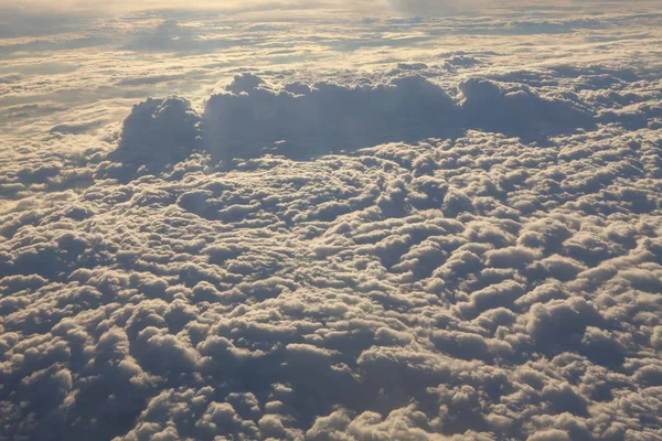 Paisagem Com Céu Coberto Por Nuvens — Fotografia de Stock