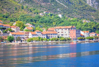 Kotor Bay Orahovac şehir görünümü , Karadağ