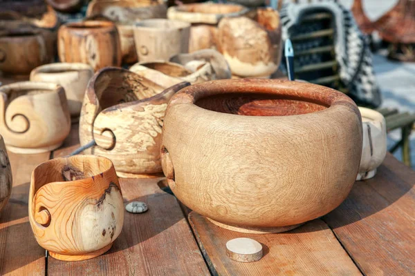 Cuencos Hechos Mano Madera Mesa — Foto de Stock