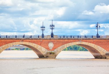 Pont de Pierre famous bridge in Bordeaux 