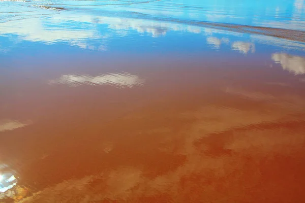 Acqua Sulla Spiaggia Sabbia Estate — Foto Stock