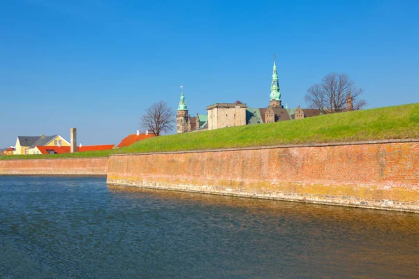 Kronborg Castelo Canal Água Fortaleza Helsingor Dinamarca — Fotografia de Stock