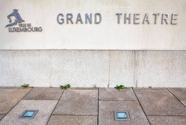 Grand Theatre de la Ville de Lüksemburg Yazıtı