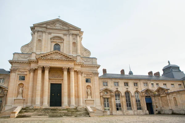  Paris 'teki Val de Grace Katolik Kilisesi  