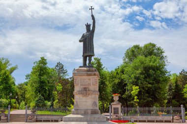 Moldova Cumhuriyeti 'ndeki en ünlü anıt. Chisinau Merkezi 'nden Stefan Cel Mare anıtı. 15. yüzyılın Moldavya hükümdarı.