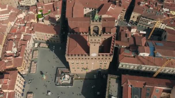 Luchtfoto van Palazzo Vecchio in Florence 4k — Stockvideo