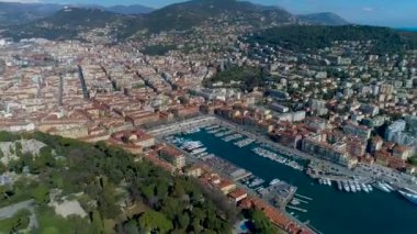 Port de Nice Fransa 4 k içinde hava hyperlapse deniz liman ve liman ile lüks yatlar