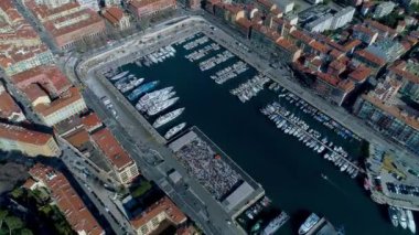 Port de Nice Fransa 4 k içinde hava görünümünü deniz liman ve liman ile lüks yatlar