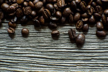 Kavrulmuş kahve çekirdekleri, kahve fonu konsepti