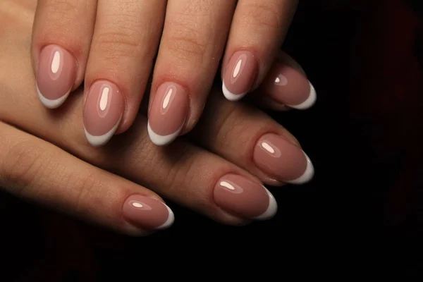 Mooie Franse Manicure Achtergrond Van Een Trendy Textuur — Stockfoto