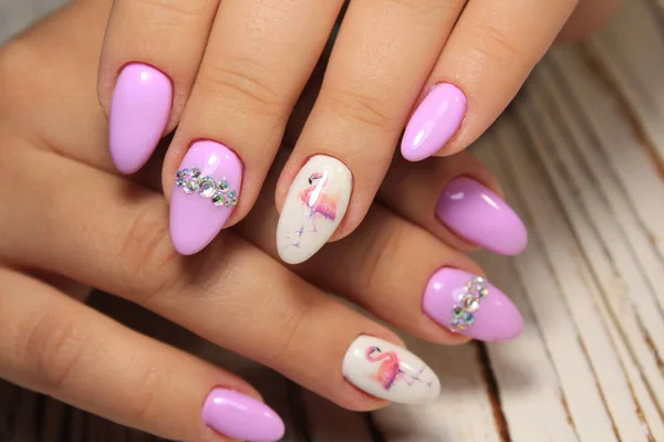 Glamoureuze Manicure Van Nagels Mooie Vrouwelijke Handen — Stockfoto