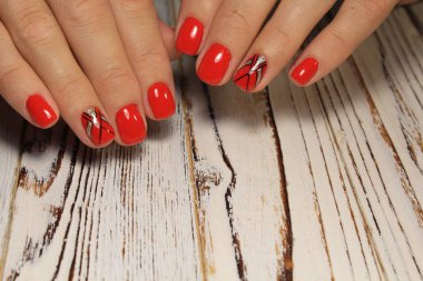 güzel eller ile arka planda moda manikür
