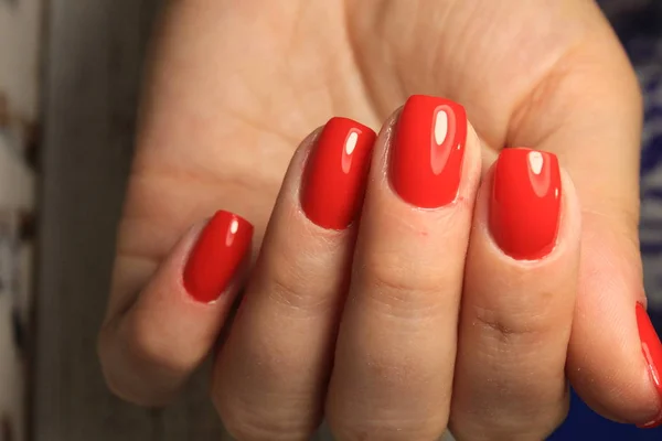 Manucure Sexy Des Ongles Sur Belles Mains Féminines — Photo