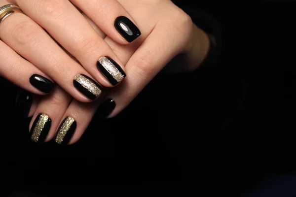 Bella Manicure Nera Con Design Unghie Lunghe — Foto Stock