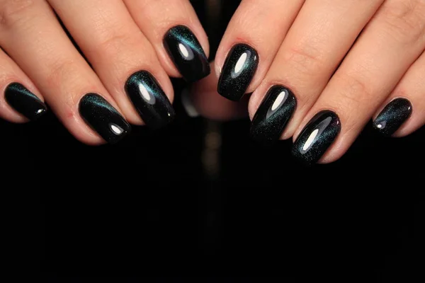 Mooie Zwarte Manicure Met Een Ontwerp Lange Nagels — Stockfoto
