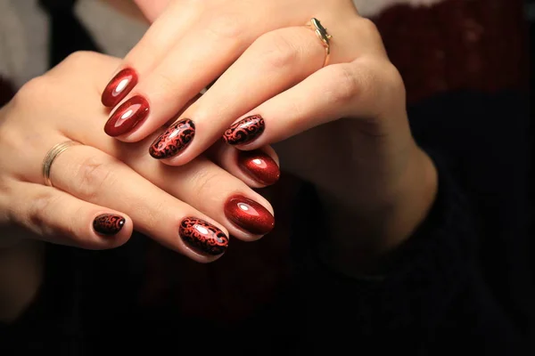 Hermosa Manicura Moda Con Diseño Uñas Largas —  Fotos de Stock