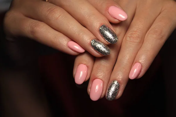 Trendy Roze Manicure Witte Textuur Achtergrond — Stockfoto