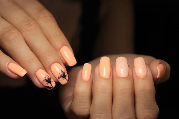 Glamorous Bright Manicure Long Beautiful Nails — Stock Photo, Image
