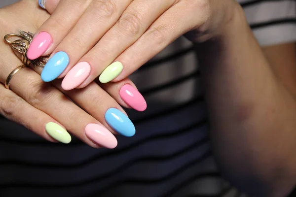 Migliore Manicure Unghie Belle Mani Femminili — Foto Stock