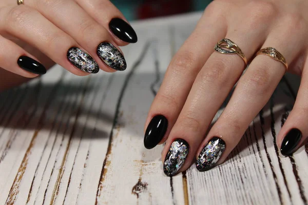 Trendy Zwarte Manicure Lange Mooie Nagels — Stockfoto