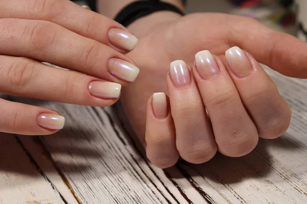 Manicure Francese Alla Moda Bellissimo Sfondo Materico — Foto Stock