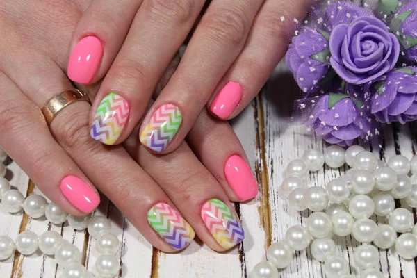 Mooie Roze Manicure Achtergrond Van Een Trendy Textuur — Stockfoto