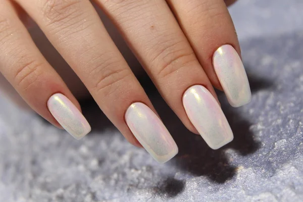 Sexy Manicure Lange Nagels Een Mooie Achtergrond — Stockfoto