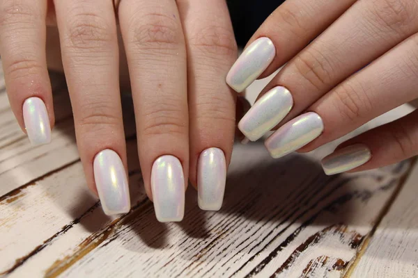 Mooie Lange Nagels Achtergrond Van Een Trendy Textuur — Stockfoto