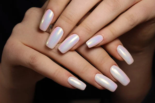 Mooie Lange Nagels Achtergrond Van Een Trendy Textuur — Stockfoto