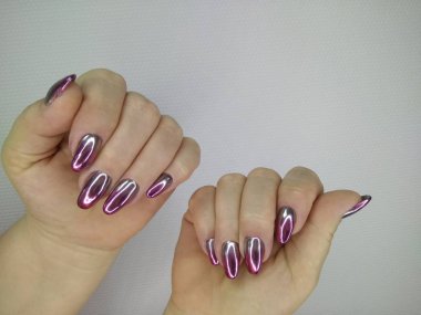 göz alıcı manikür çivi güzel eller üzerinde