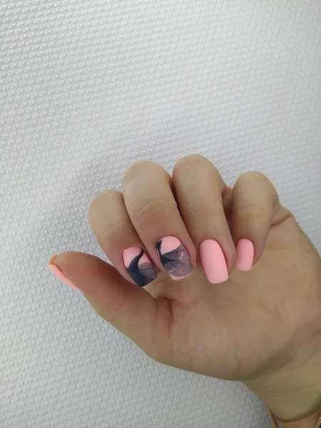 아름다운 핑크 손톱 — 스톡 사진