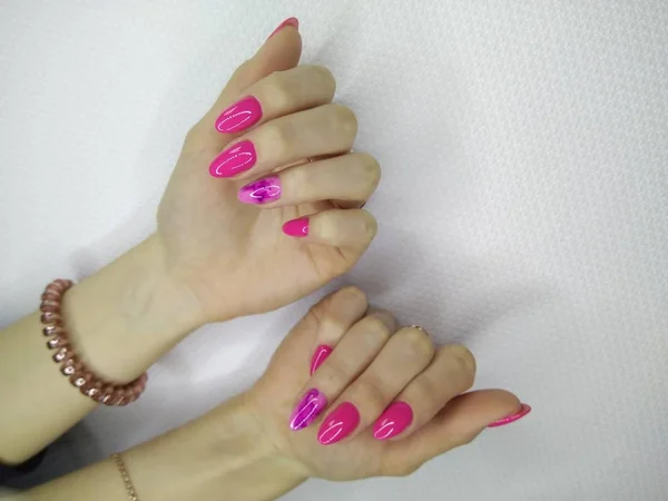 Manicura rosa sexy — Foto de Stock