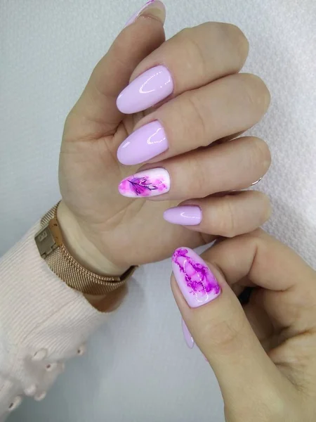 Manicure rosa sexy — Foto Stock