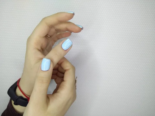 Glamorous blue manicure — Stock Photo, Image