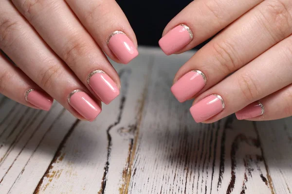 Hermosa manicura de uñas — Foto de Stock