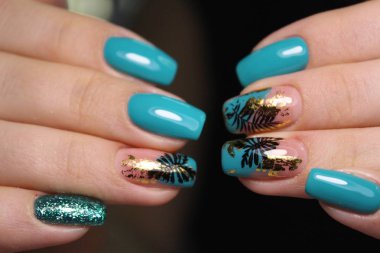 gümüş tasarımlı modabej manikür