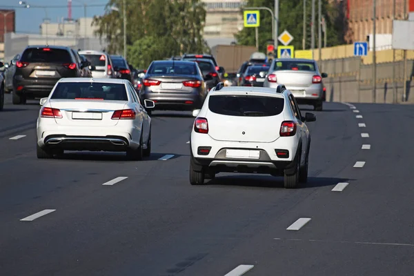 şehrin yoğun trafik