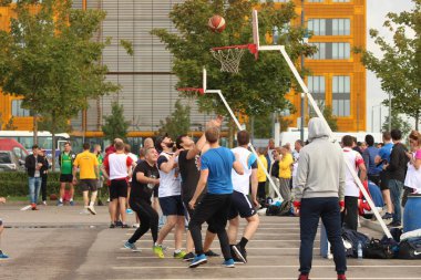 9 Eylül 2018, Rusya, St. Petersburg, sokak basketbol rekabet
