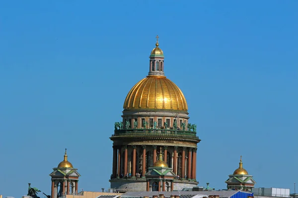 Rusland Petersburg Uitzicht Koepel Van Isaac Cathedral Daken Van Stad — Stockfoto